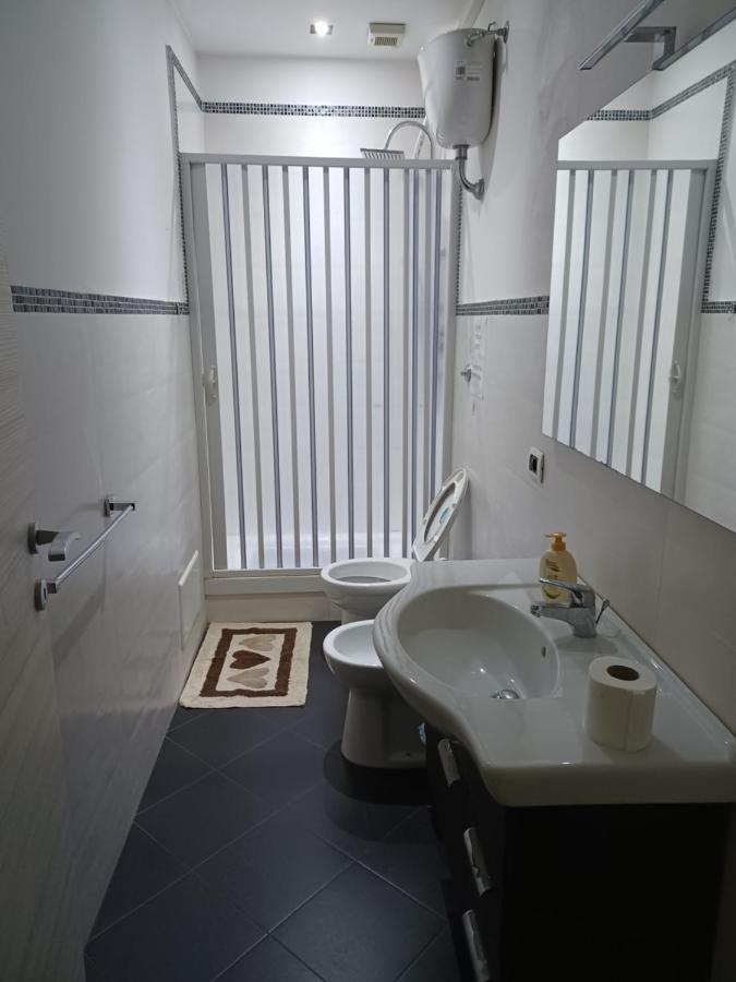 Hôtel Ponte Di Chiaia à Naples Extérieur photo