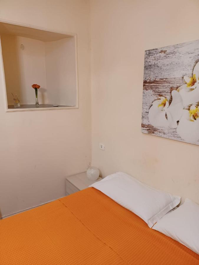 Hôtel Ponte Di Chiaia à Naples Extérieur photo